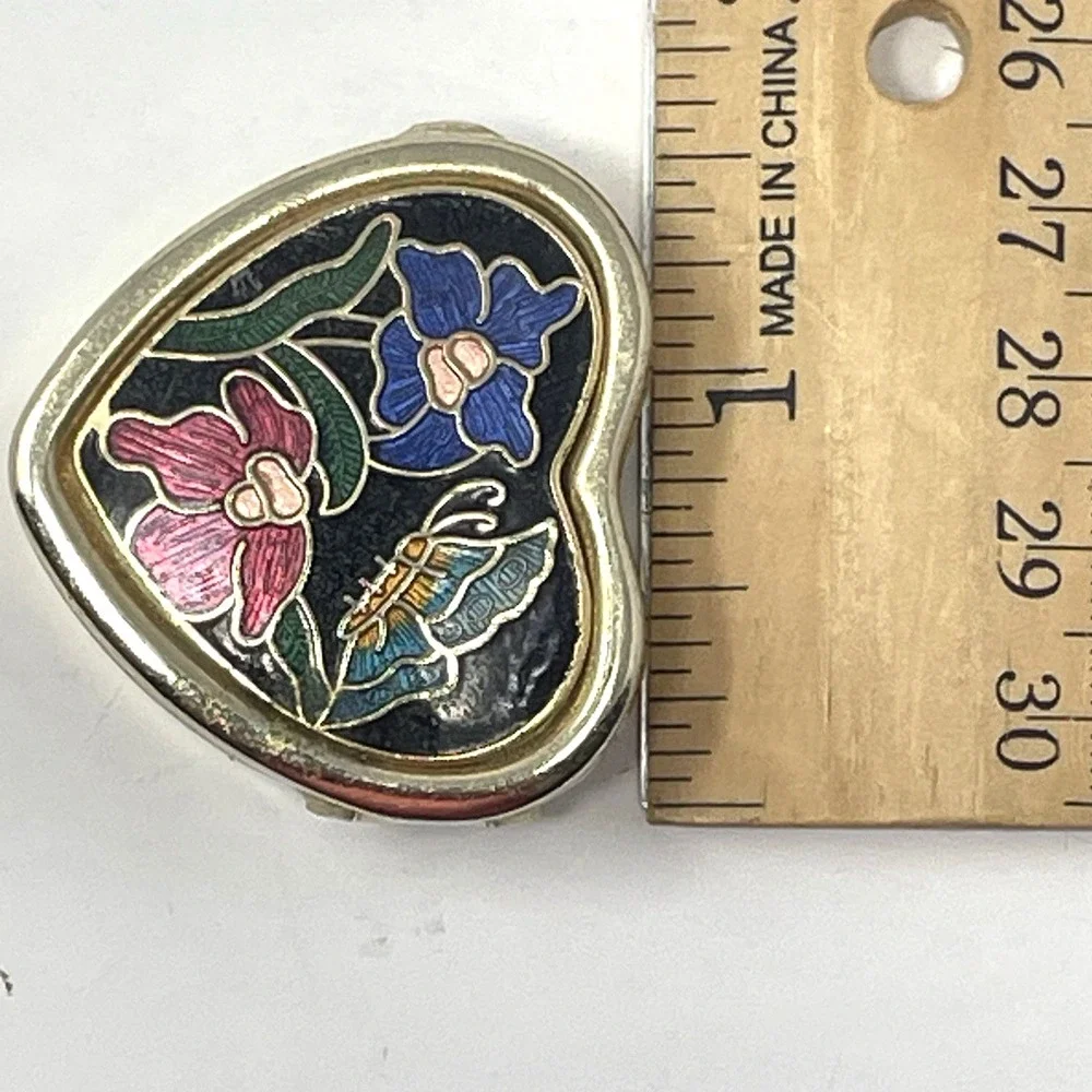 Vintage Cloisonne Heart Pill Box Butterfly Floral Enamel‎ Gold Tone Trinket Case